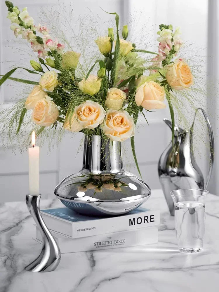 Vase made of stainless steel Elara