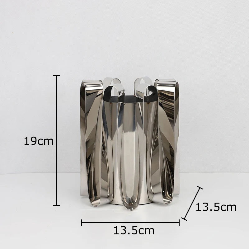 Vase made of stainless steel Folda