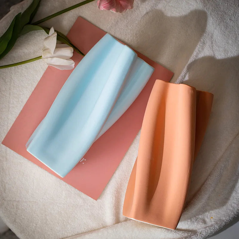 Ceramic vase Spiralis
