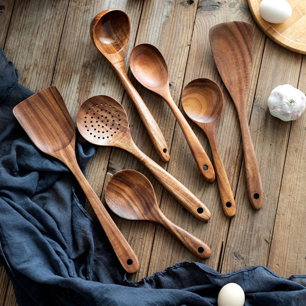 Wooden kitchen utensils set – 8-piece