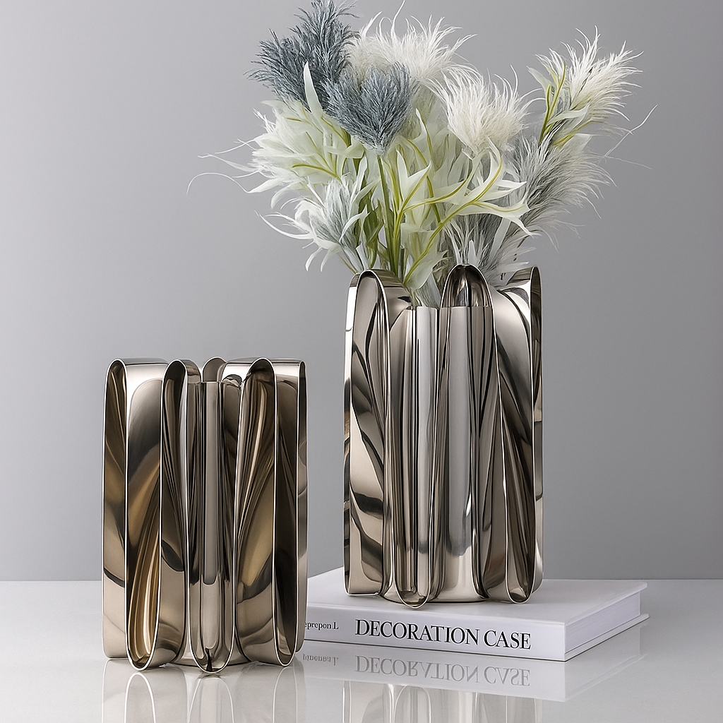 Vase made of stainless steel Folda