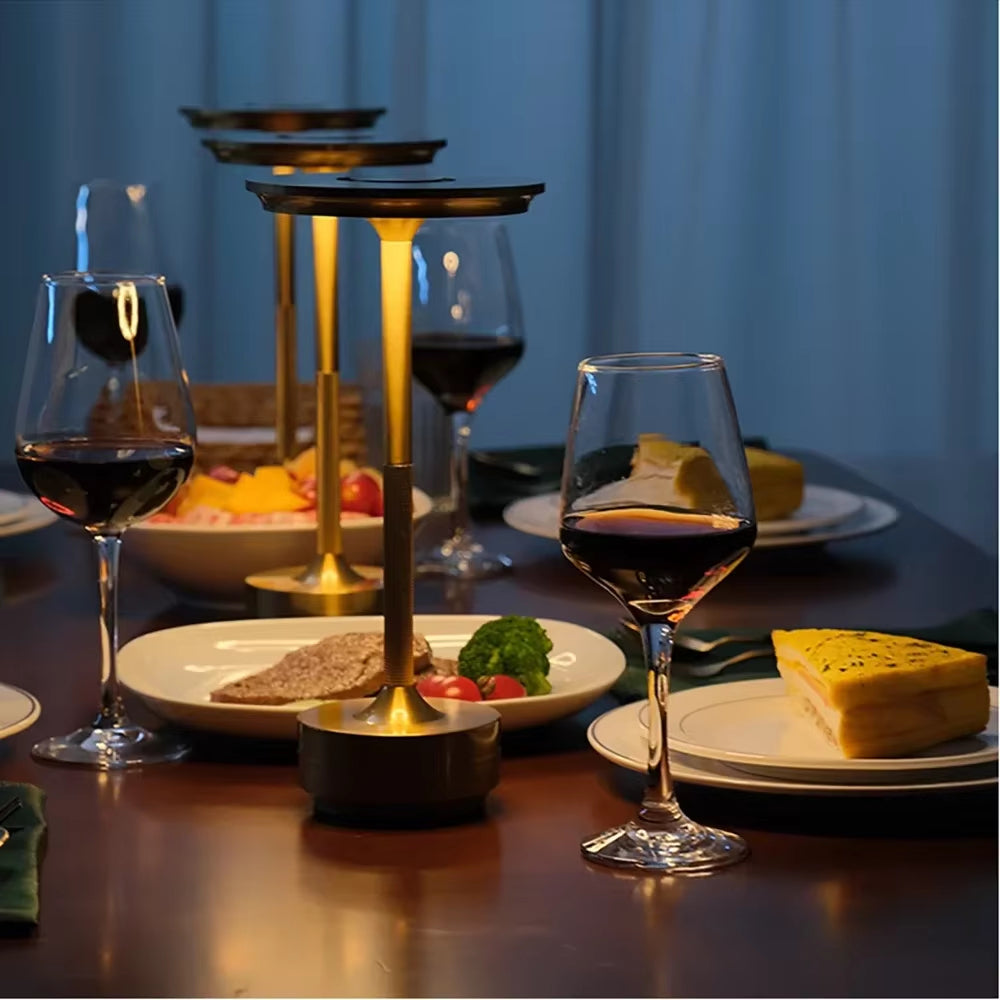 Wireless Table and Bedside Lamp Table Lamp Aura