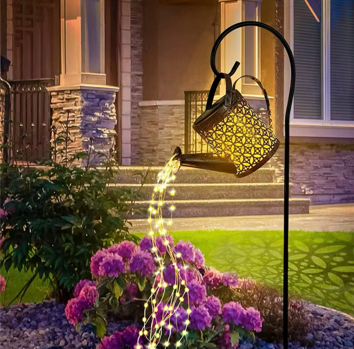 Solar-Gartenlampe mit Kaskadenlicht