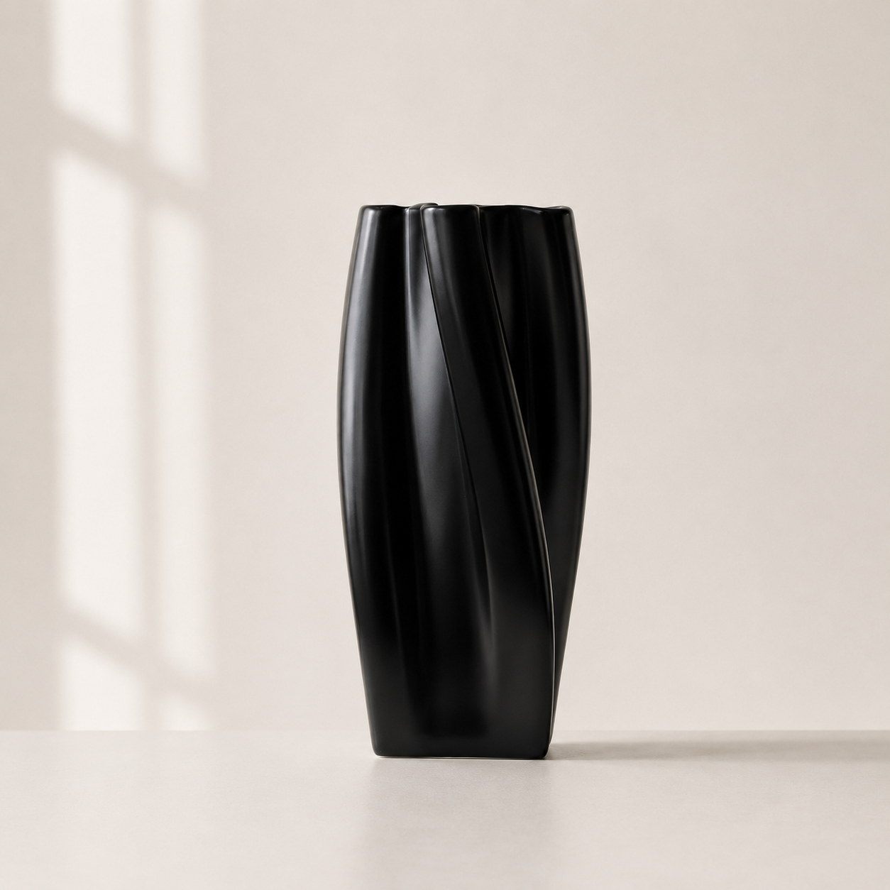 Minimalistische Deko-Keramikvase Spirallis