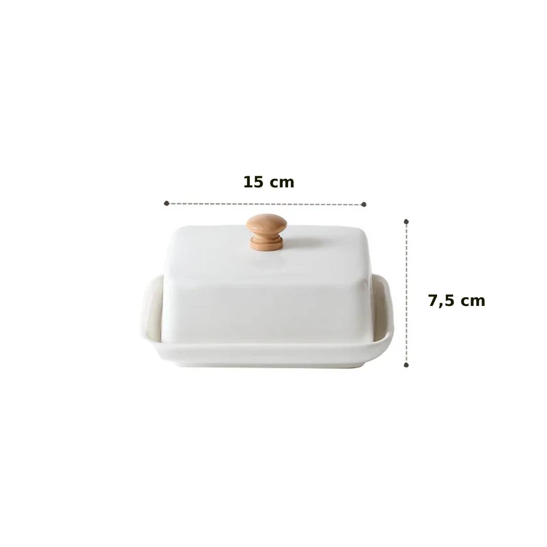 Minimalist butter dish made of ceramic