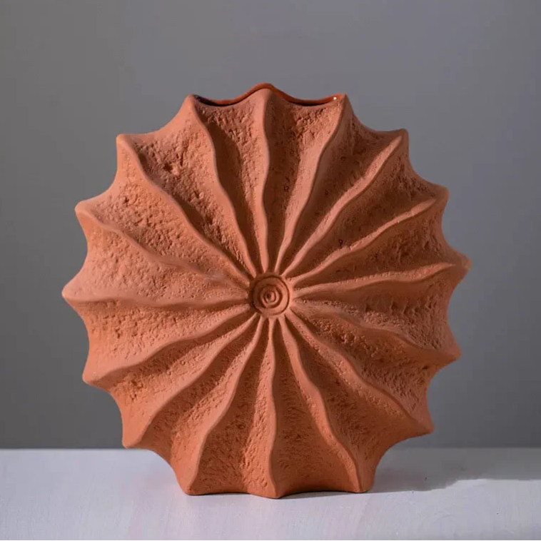 Ceramic vase Solis