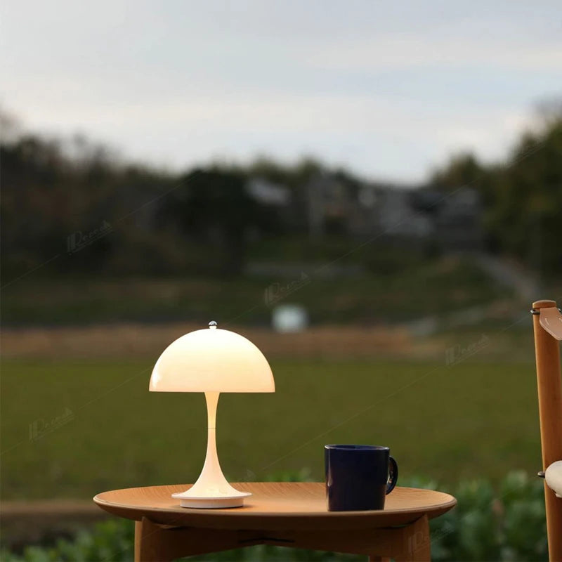Lampada da tavolo senza cavo MushroomLight