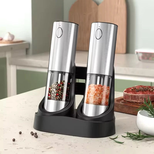 Electric salt and pepper shaker