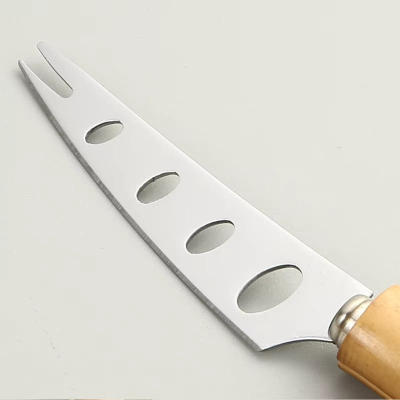 Bamboo cheese cutlery set