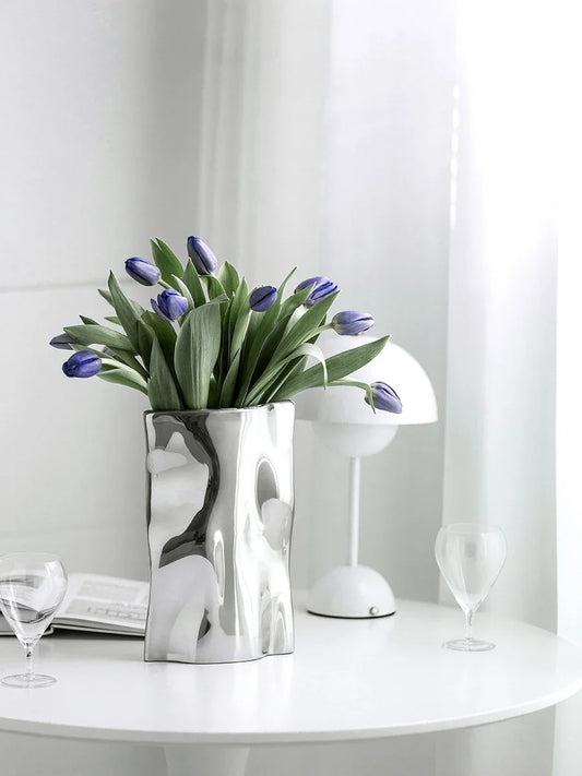 Vase made of stainless steel Zayra