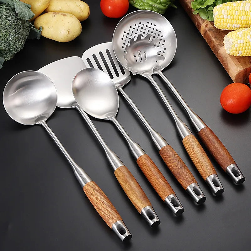 Set di utensili da cucina con supporto EleganzChef – 7 pezzi