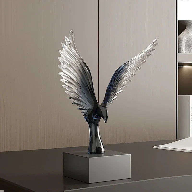 Sculpture Aquila