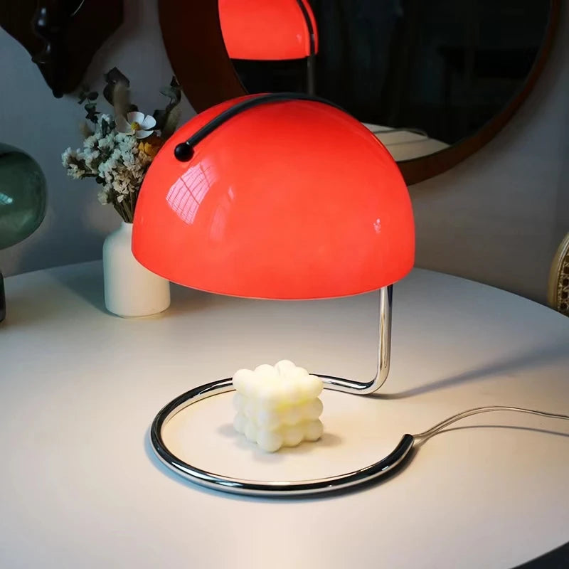Bauhaus Designer Tischlampe Orbia
