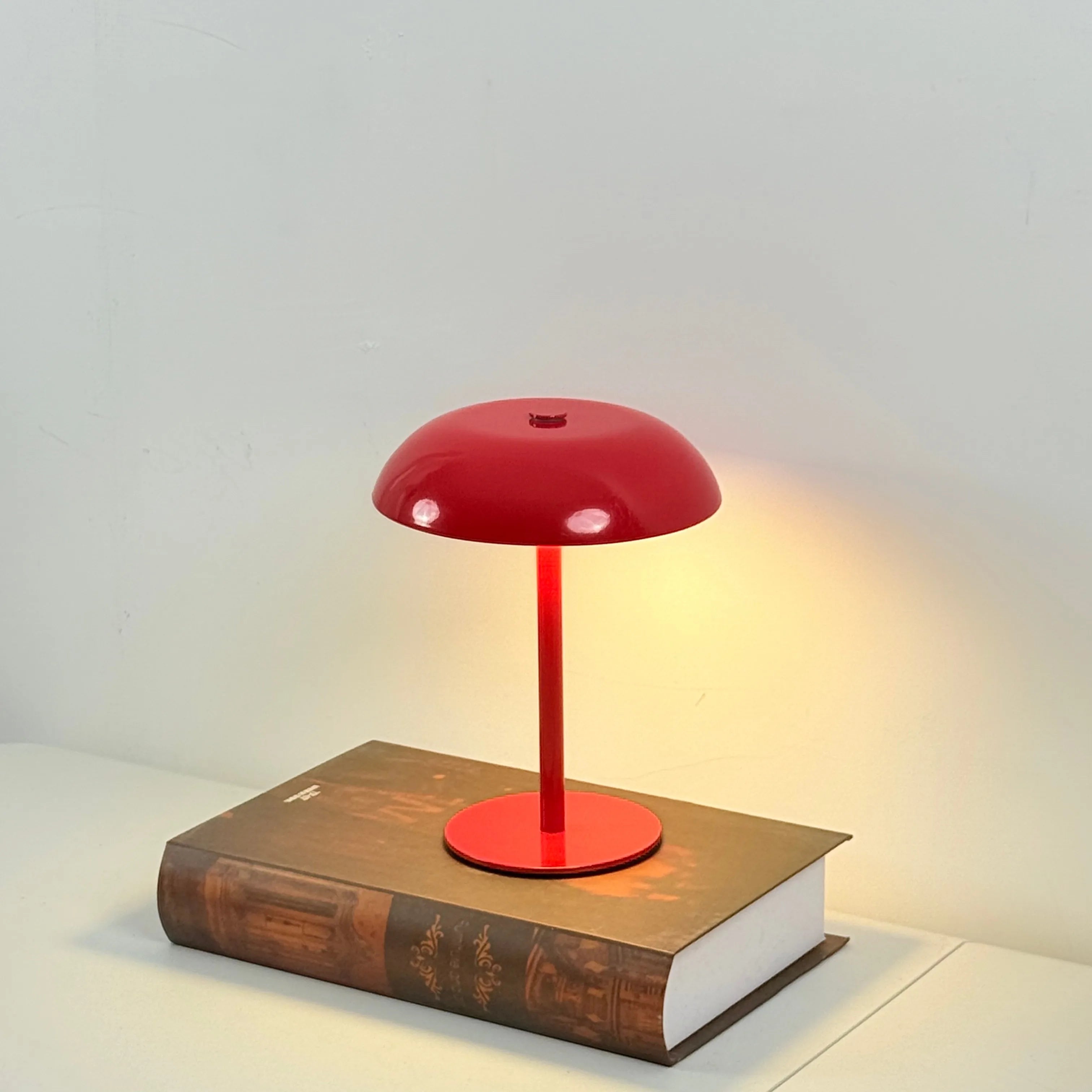 Table lamp without cable Dome