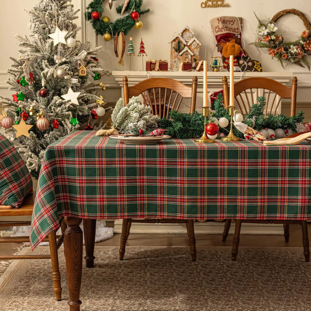 Gestreifte Weihnachts-Tischdecke