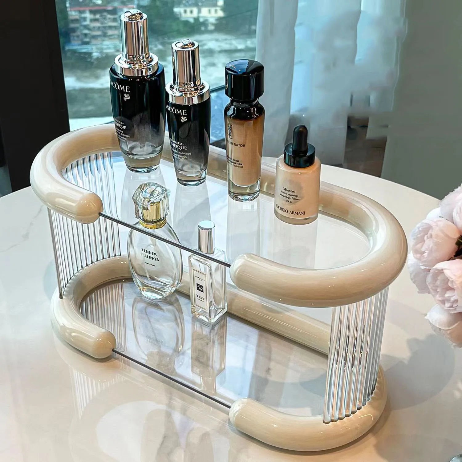 Cosmetic organizer in Nordic style