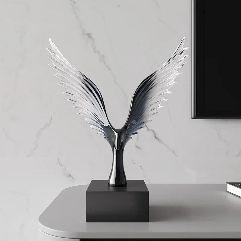 Sculpture Aquila