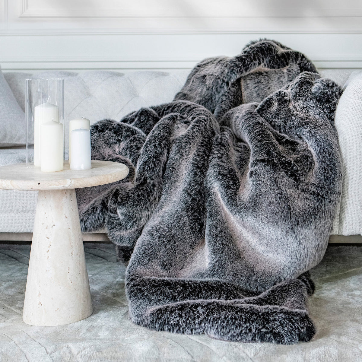 Faux fur cozy blanket - Gray