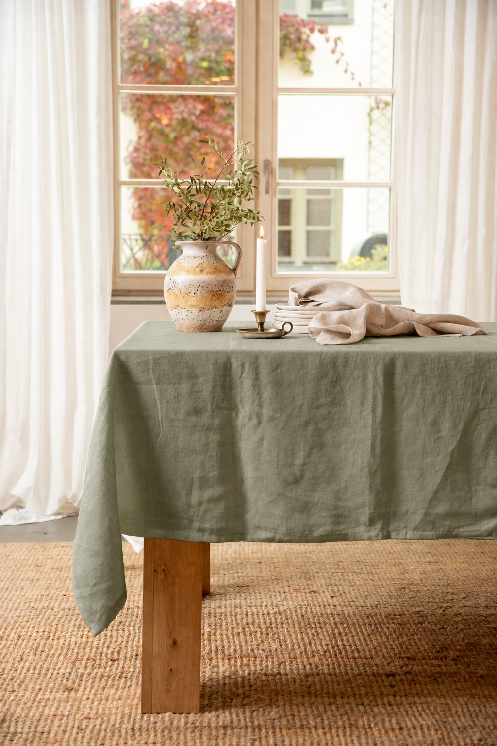 Quadratische Tischdecke aus Leinen – Olivgrün