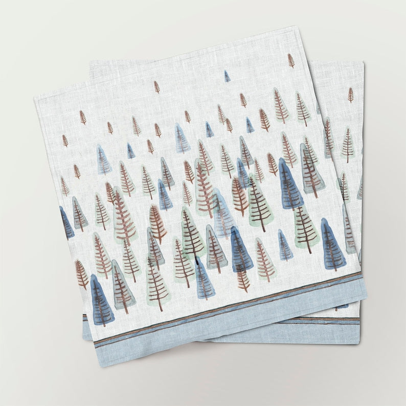 Servietten für Weihnachten aus bedrucktem Leinen – Winteraquarell